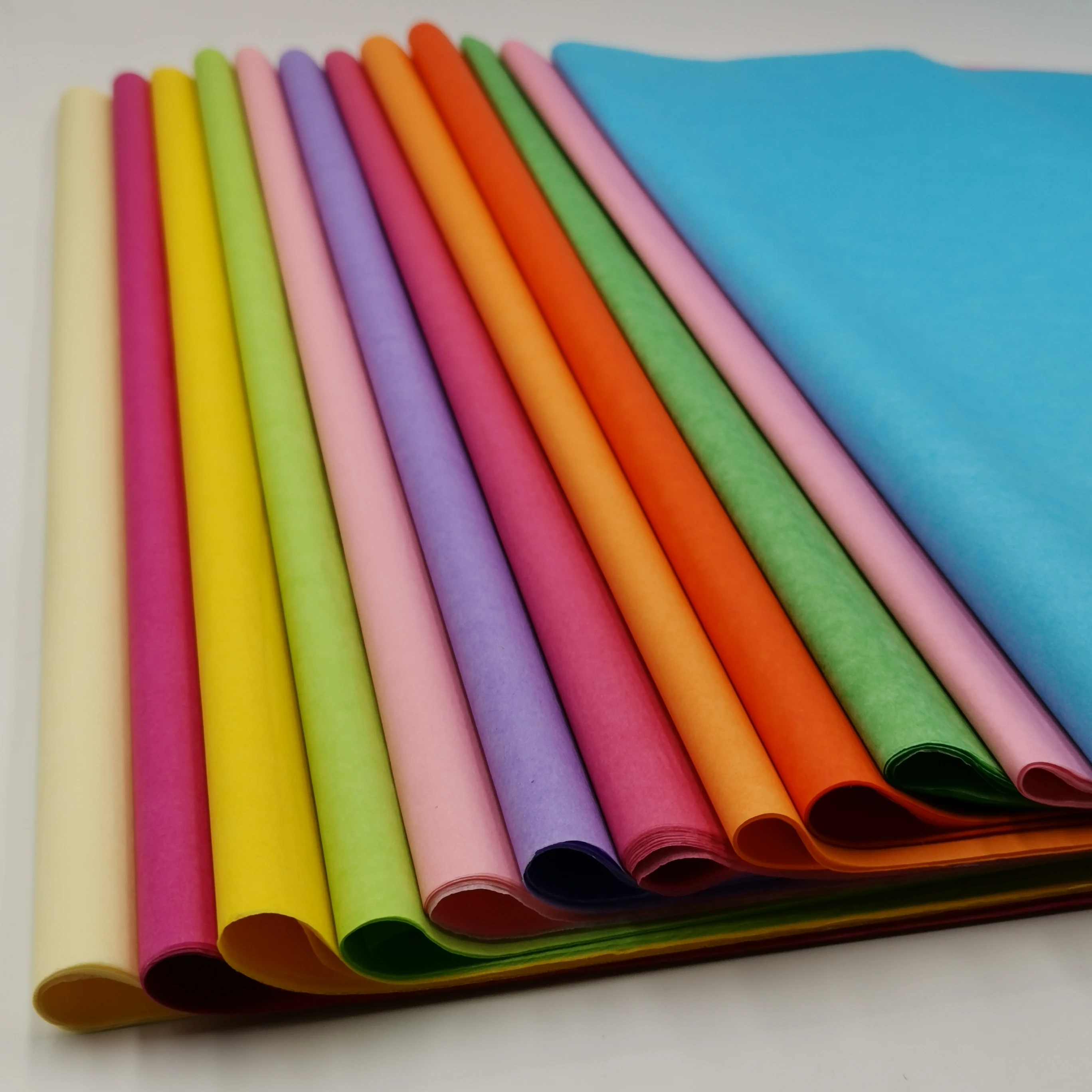 Цветная папиросная бумага