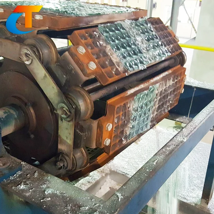 Формовочная машина твердого силикатного стекла натрия регенеративная резервуарная