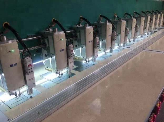 HIGH SPEED 34 HEAD CHENILLE EMBROIDERY MACHINE