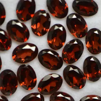 Wholesale Oval-shape Pigeon Blood Red Color Natural Garnet Stone Loose Gemstone 6*8mm with Best Quality and Best Price