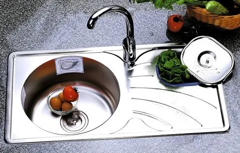 2022 Modern Stainless Steel Kitchen Vegetable Single Bowl Sink with Dustbin