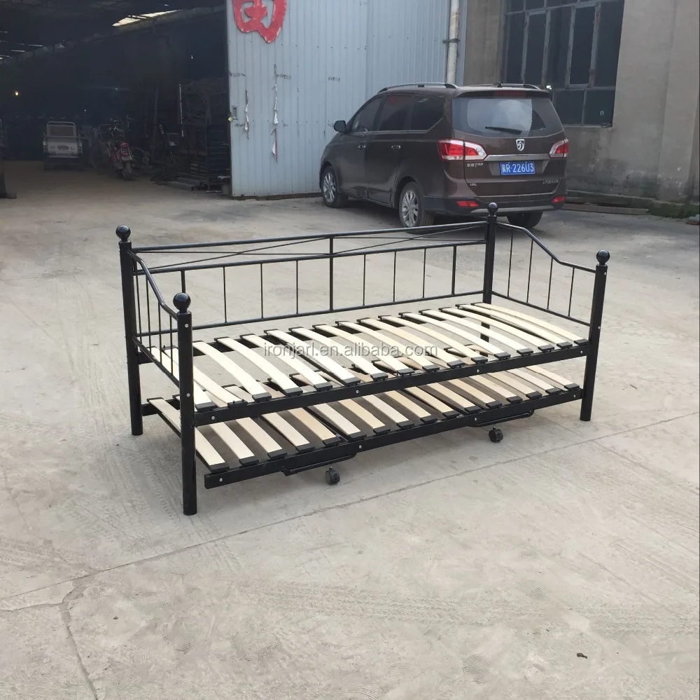 Modern Cheap Metal Frame Wrought Iron Sofa Day Bed With Trundle Bed Y