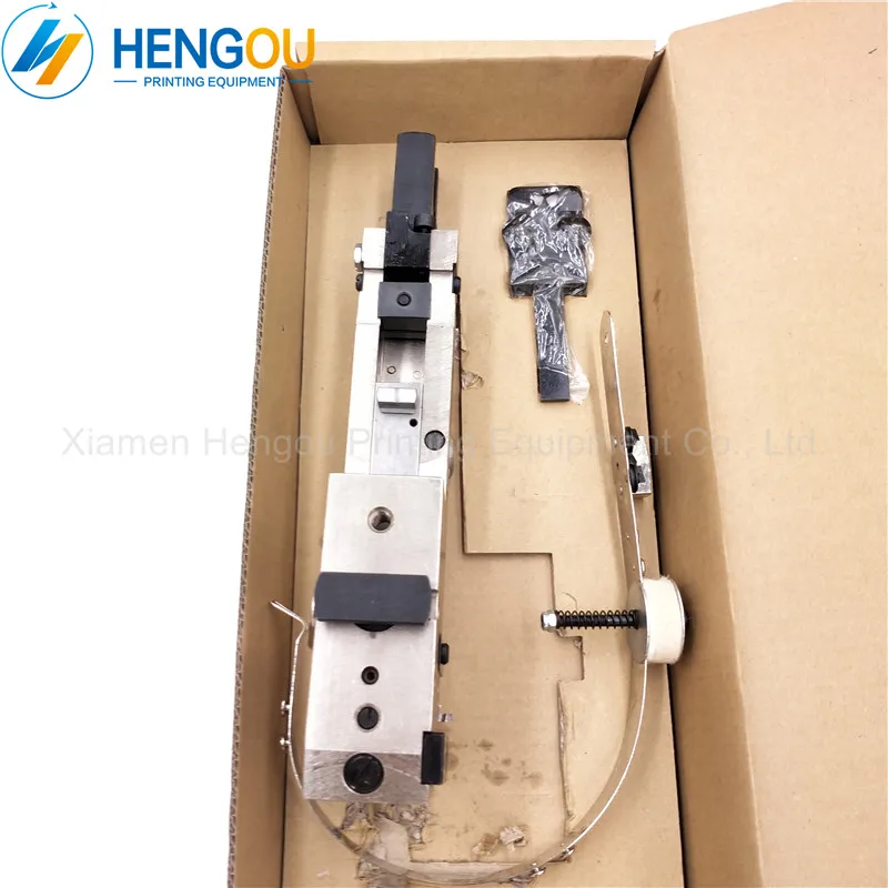 Available New M2000 Stitching Head Mini Stitching Head for Printing Machine M2000 Head