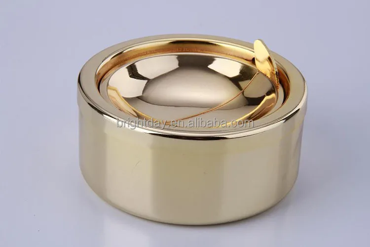 Wholesale Custom Logo Printing Round Portable Cigarette Smoking Ashtrays China Ashtray Factory India Brass Ashtray