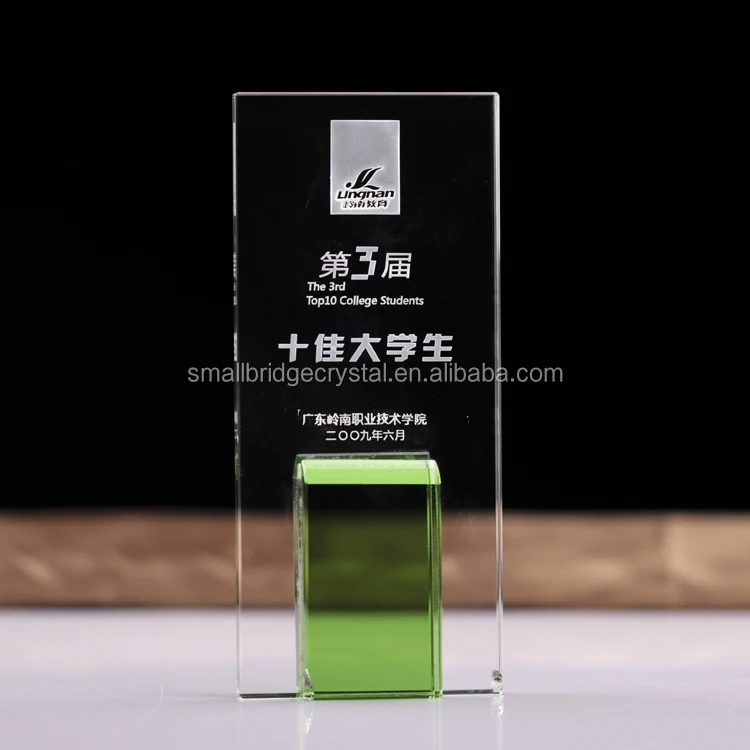 Wholesale 2023 New Products Business Gift K9 Green Customized Glass Trophy