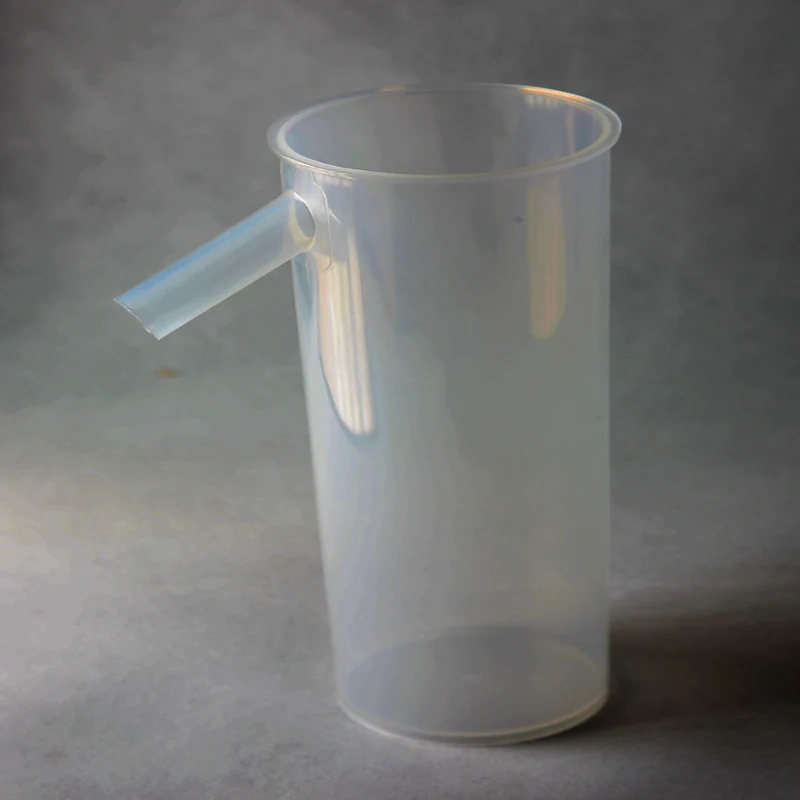 Lab Use Plastic Overflow Cup