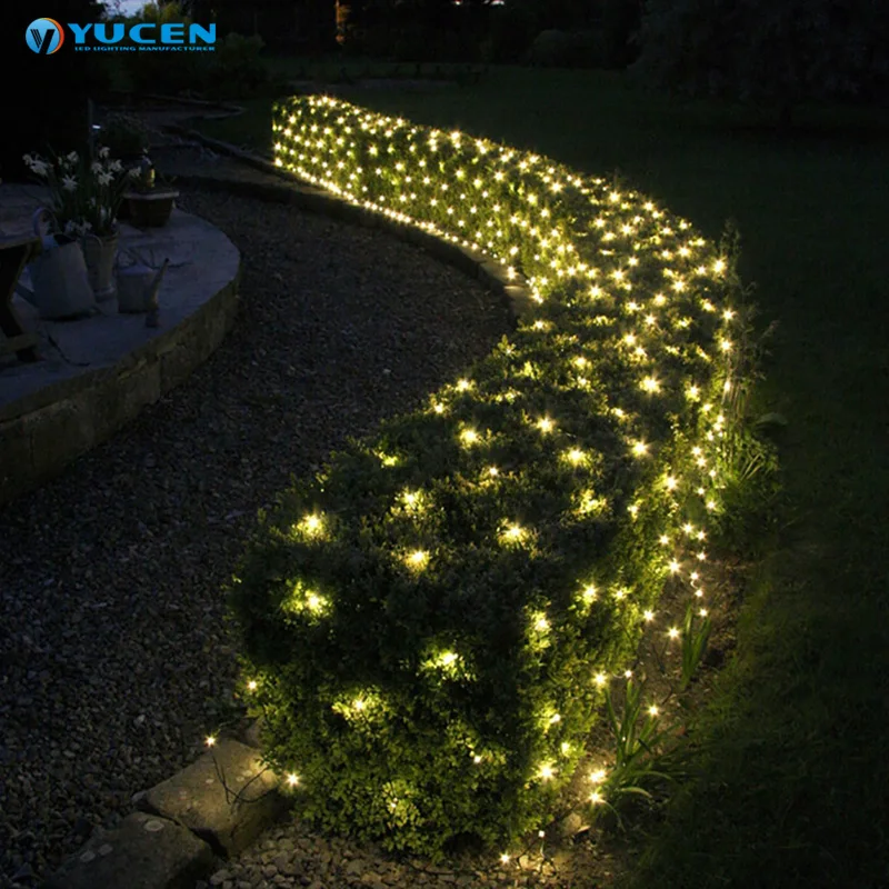 garden hedge lights