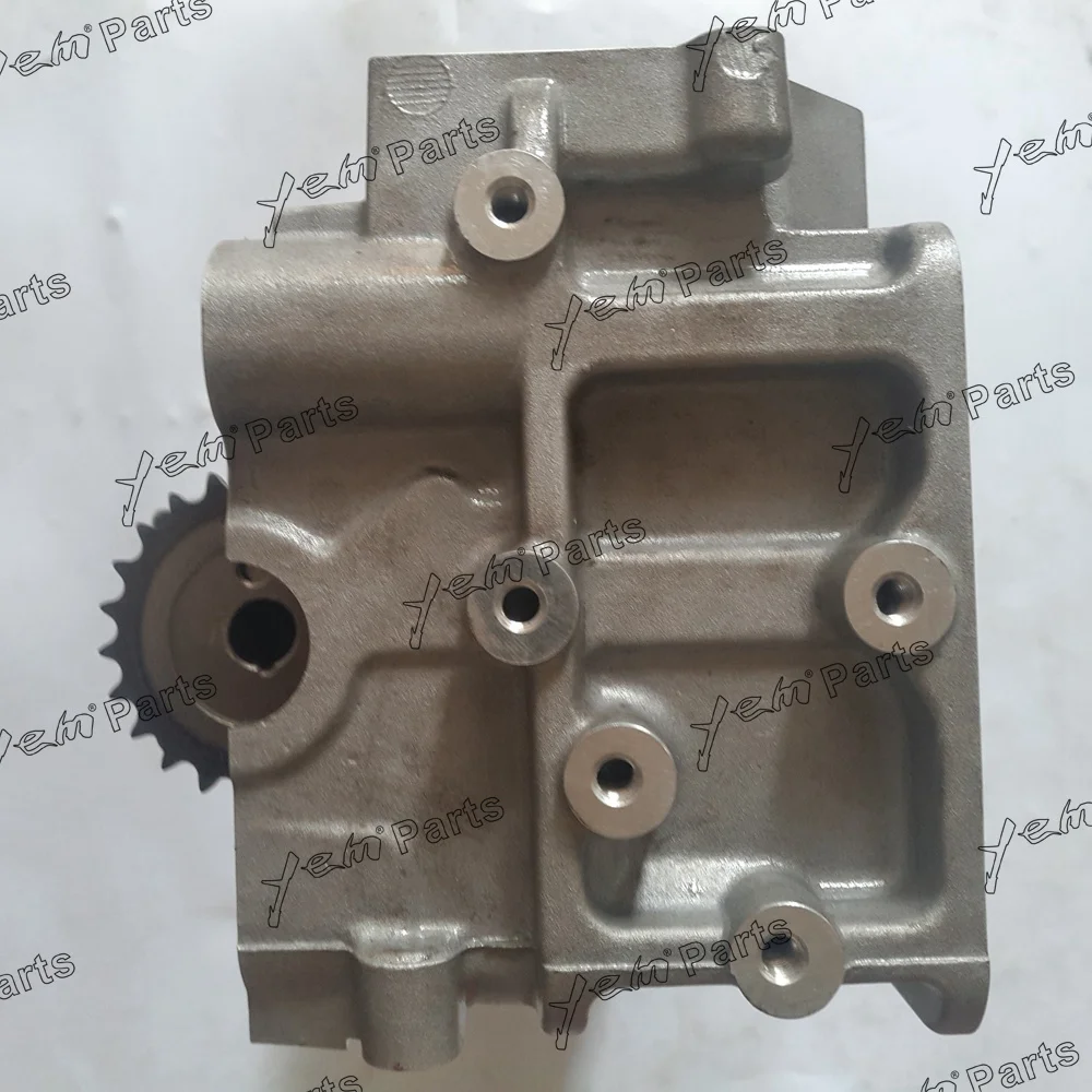 New 4M40 Complete Cylinder Head With 4M40 Camshaft 4