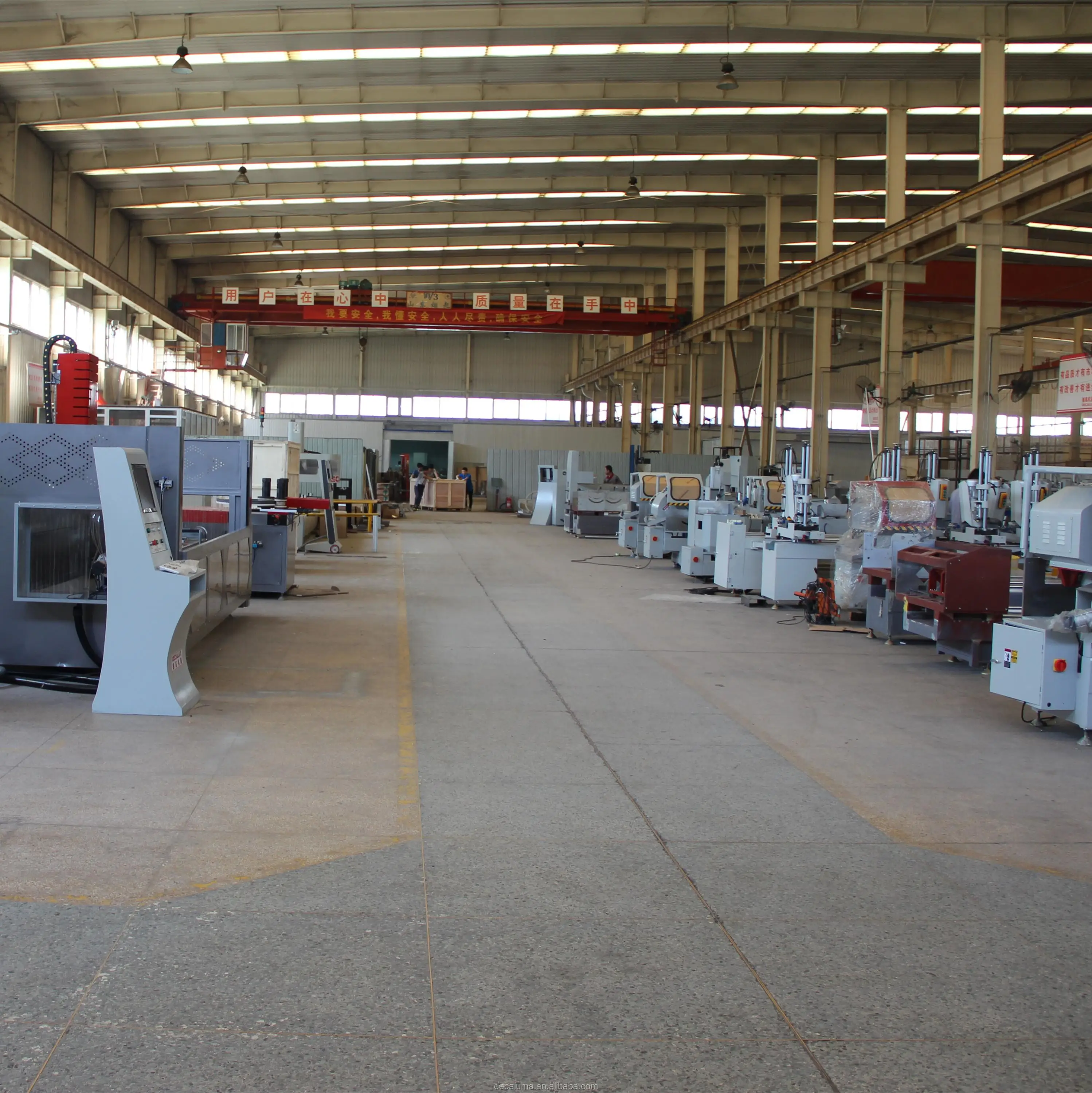 Машина для производства алюминиевых окон, машина для производства алюминиевых окон