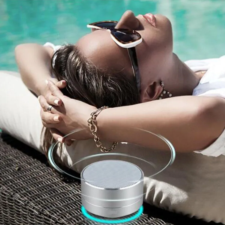 2022 Мини Портативный 3 0 Вт громкий динамик 4 1 bluetooth со светодиодной