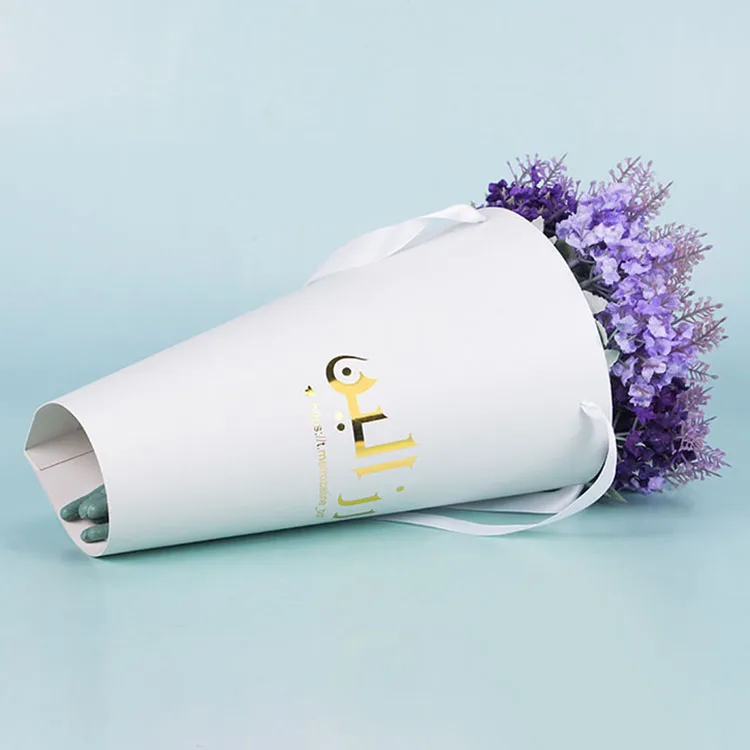 Personalized Creative Design Portable Bouquet Flower Carrier Gift Packing Paper Bag