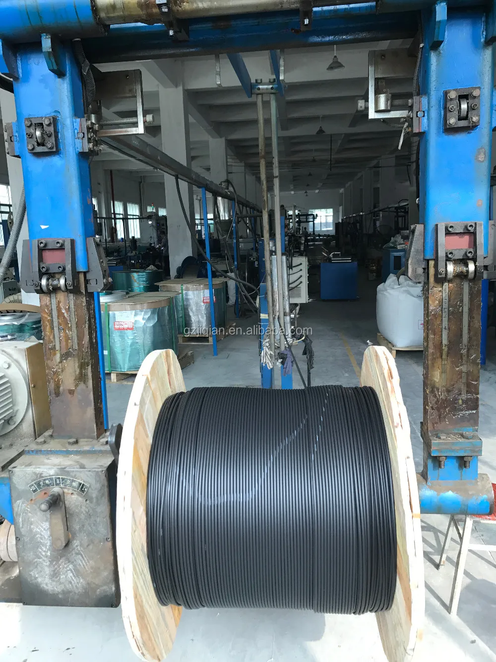 FTTH de Fabricante Direto Cable Óptico Interior de Núcleo Único Transparente / Invisível Fibra Óptica Fibra Óptica 21