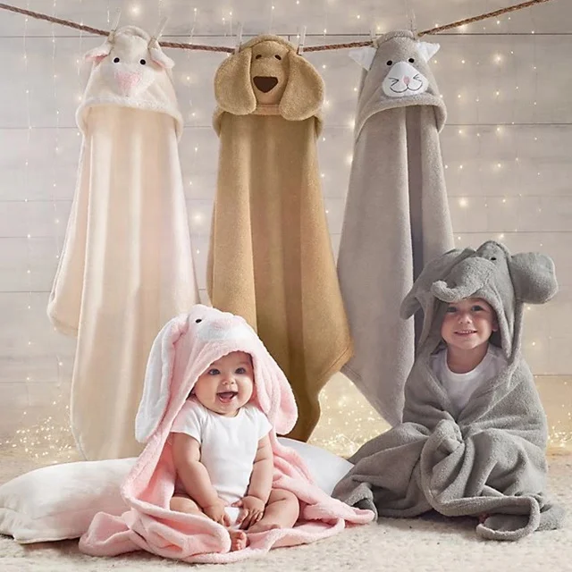 Полотенце с капюшоном для новорожденных. Мазекея полотенце с капюшоном. Детская полотенце с капюшоном. Полотенце для новорожденных с капюшоном. Детское полотенце с капюшоном для новорожденных.