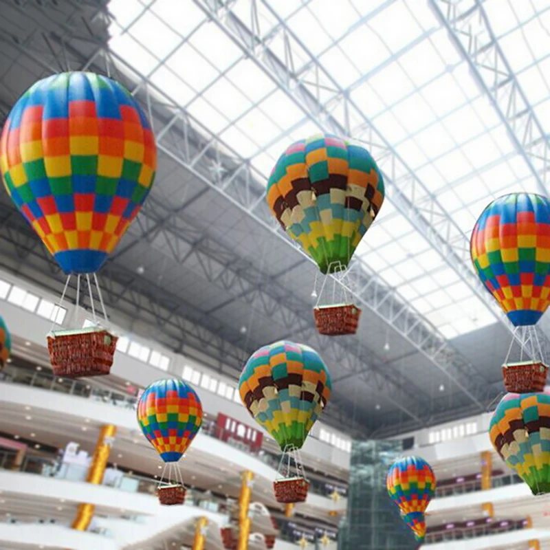 Вершинах центры шаров. Воздушные шары в торговом центре. Воздушный шар декор. Корзина с воздушными шарами. Украшение торгового центра воздушными шарами.