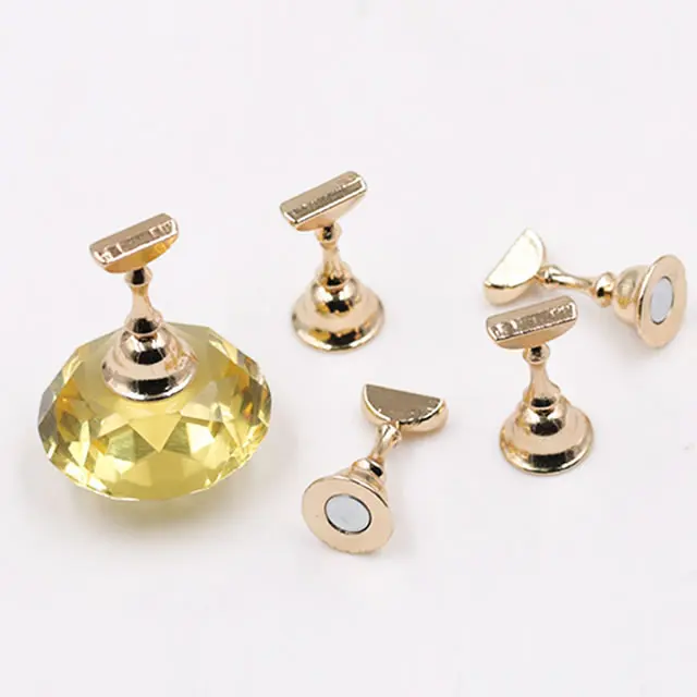 Magnetic Crystal Diamond Base False Nail Tips Practice Training Display Stand Holder Nail Art Display