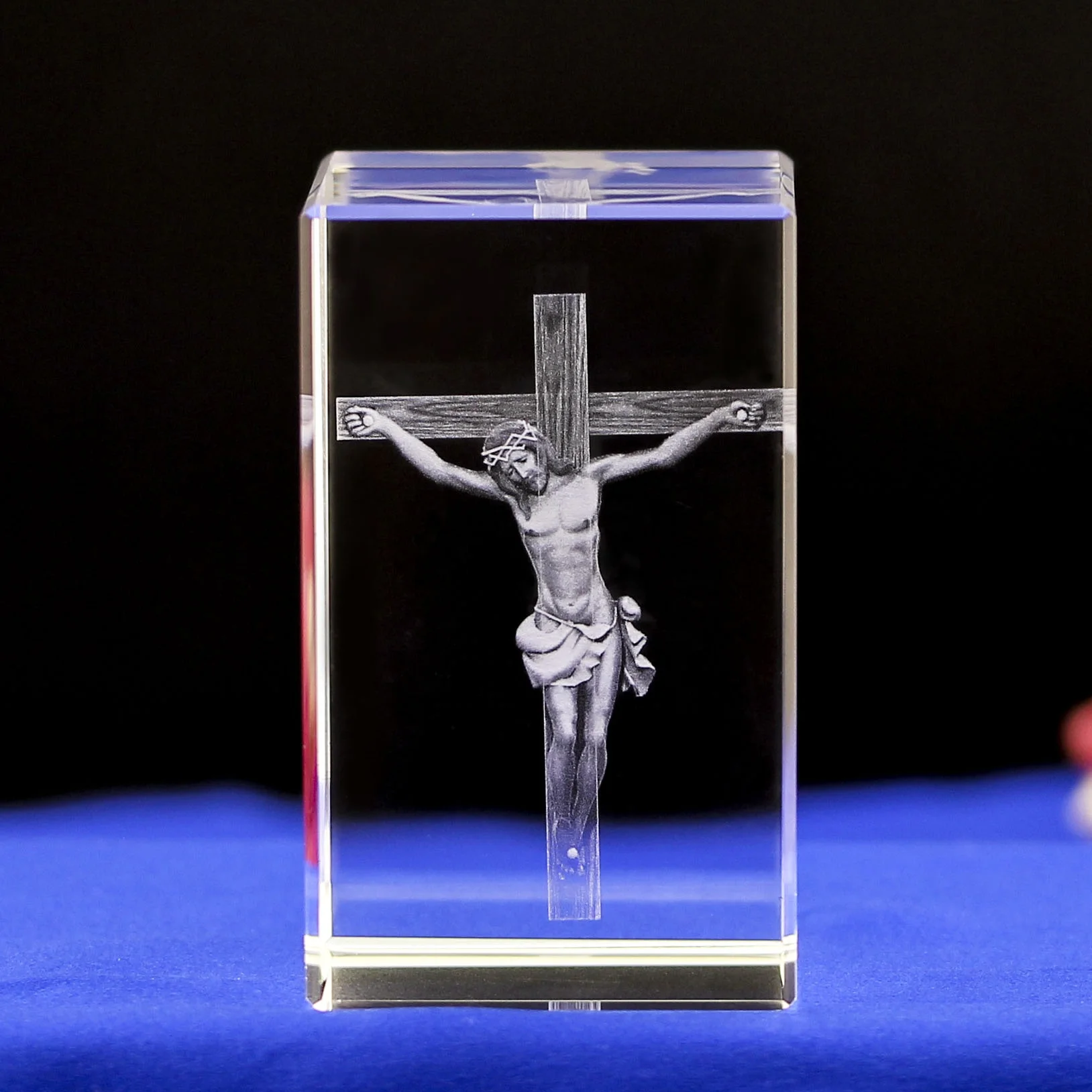 Wholesale Customization Religions Souvenir crystal cubes 3d Laser engraving Crystal Jesus