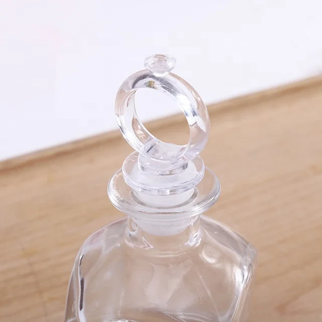 50ml 100ml 200ml Reed Diffuser Bottles Empty Heart Shape Cork 50ml Car Diffuser Glass Bottle