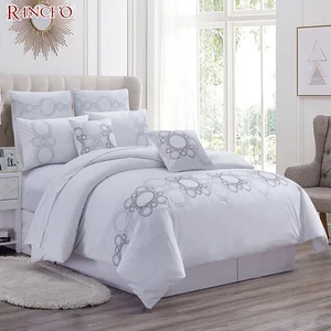 High Quality Modern Geometric Embroidery 100% Cotton White Hotel Queen Bedding Set