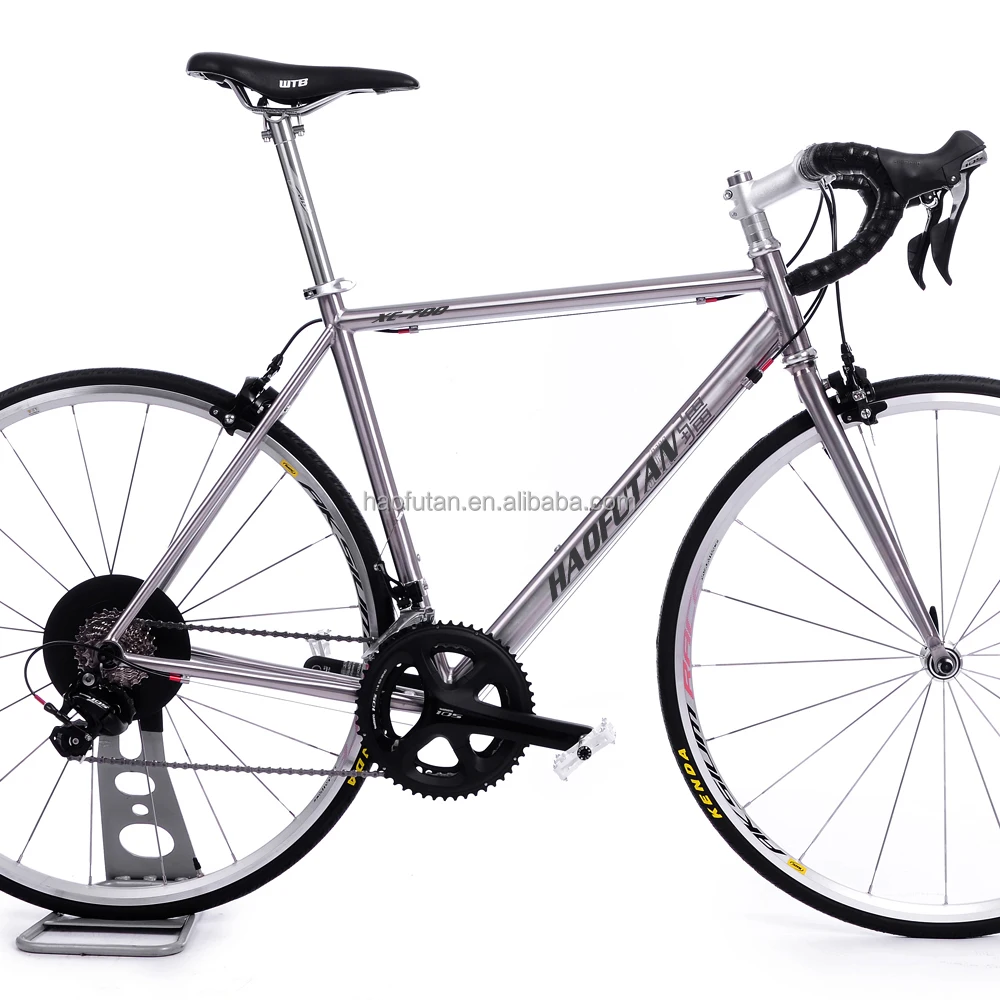 Titanium 700C Road Bike Frame ULTEGRA External Cable Routing