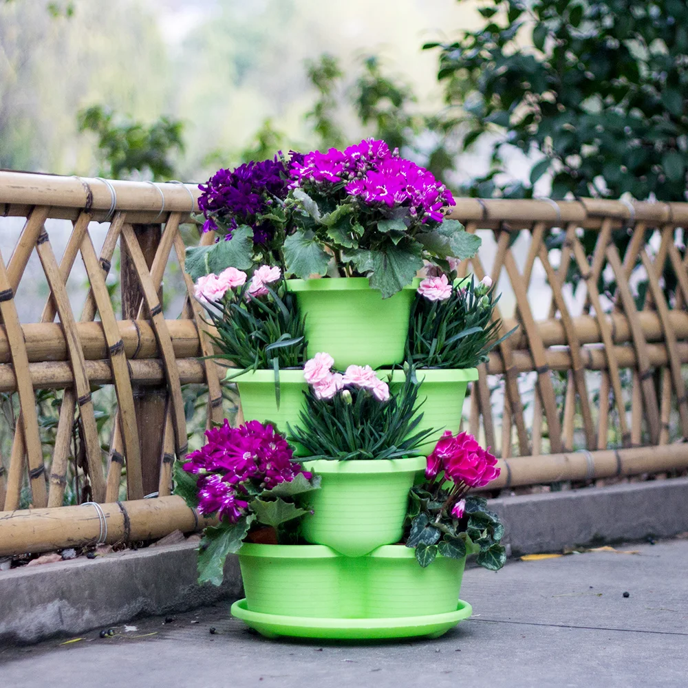 Leizisure Hanging Strawberry Vertical Stackable Planter Plastic Garden