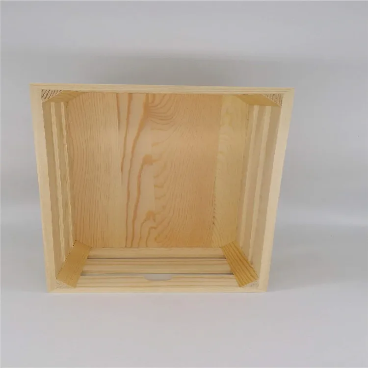 
 Многофункциональный деревянный ящик ручной работы  