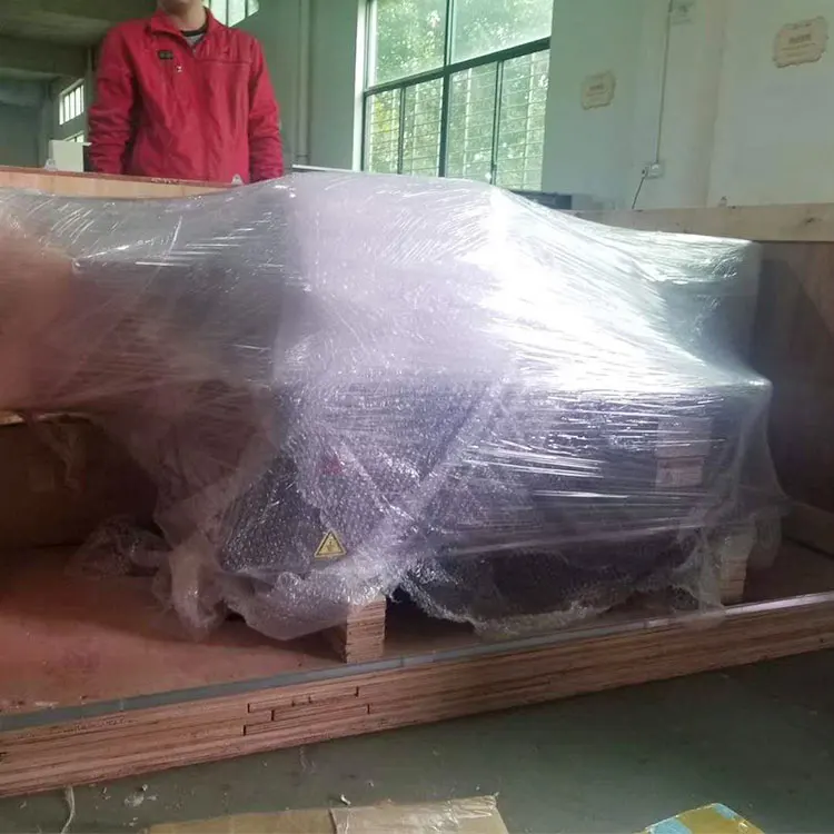 
2021 заказной чернильный струйный пвх материал мобильный чехол ручка пластиковая карта УФ планшетный принтер с УФ-отверждающими чернилами 9060 