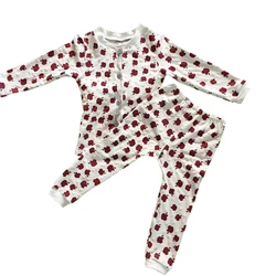 Оптовая продажа, хлопковые пижамы для мальчиков с длинным рукавом и принтом яблока, детские пижамы оптом для маленьких мальчиков, 2 шт.