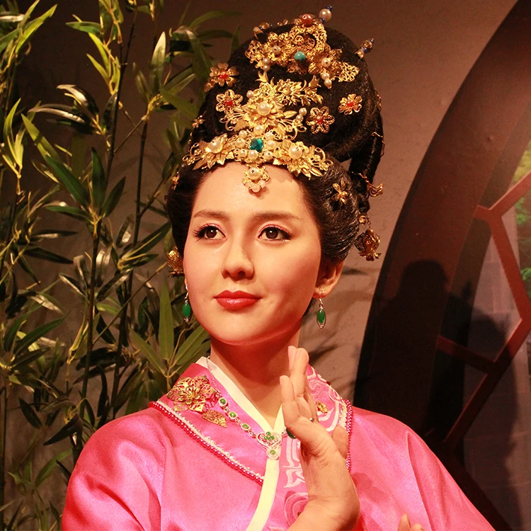 Hyper Realistic Simulation Human Size Ancient Beauty Wax Statue For