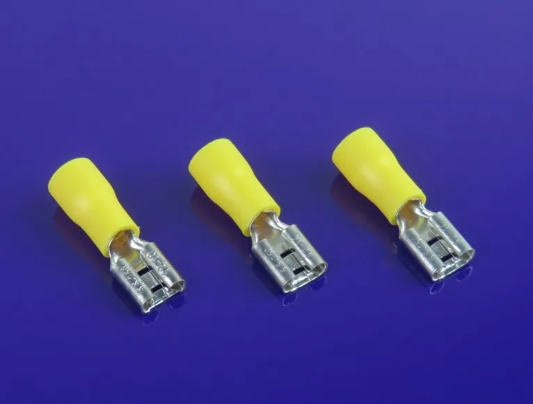 
Китай, низкая цена, изолированные электрические автомобильные соединительные клеммы 