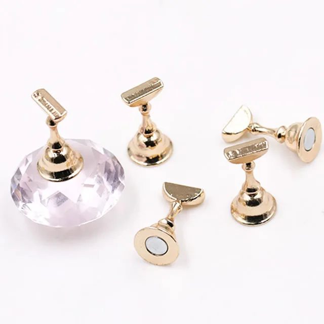 Magnetic Crystal Diamond Base False Nail Tips Practice Training Display Stand Holder Nail Art Display
