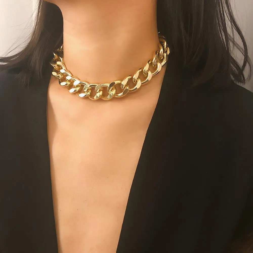 thick chain choker necklace