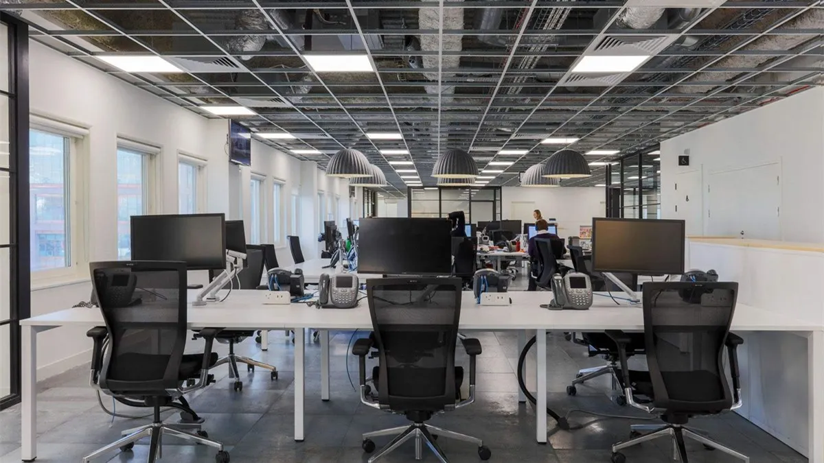 Xiamen Yiyi E-Commerce Co., Ltd.