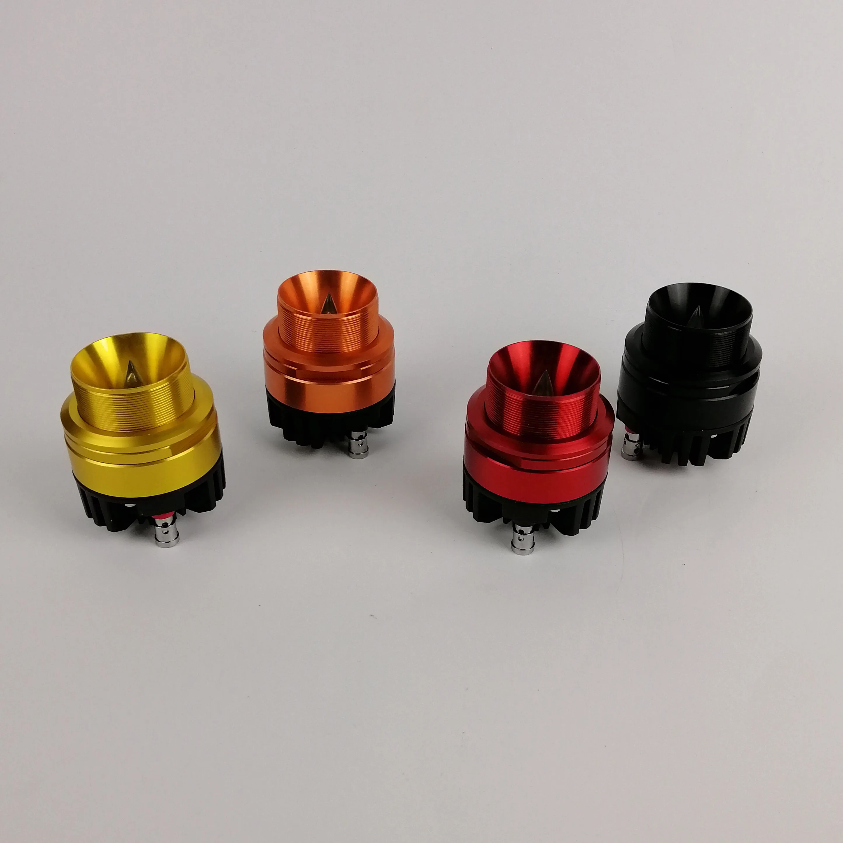 
 Цветной высокочастотный Высокочастотный динамик Soway 300 Вт TW-2526R красный алюминиевый Высокочастотный динамик  