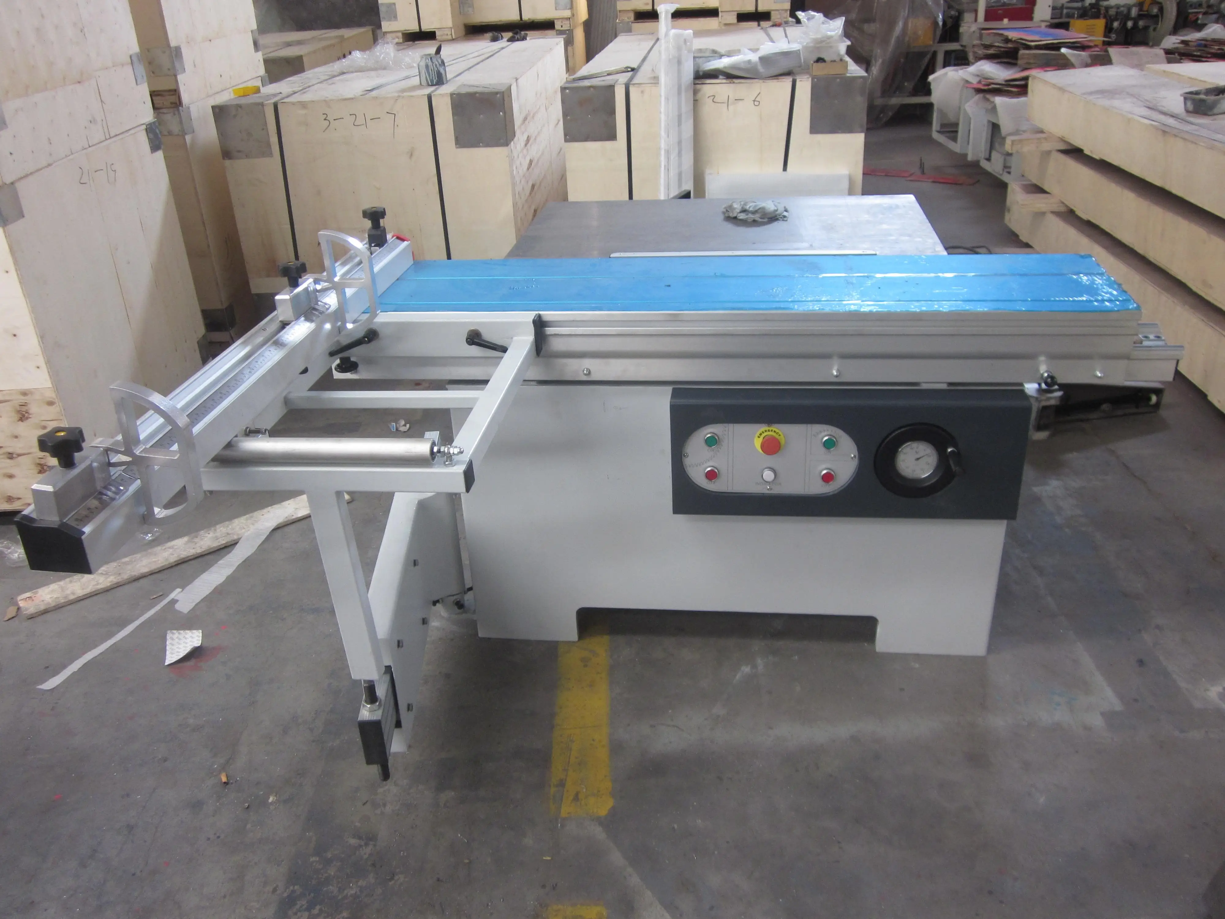 High Precision Dimension Sliding Table Saw with High Performance Panel Saw