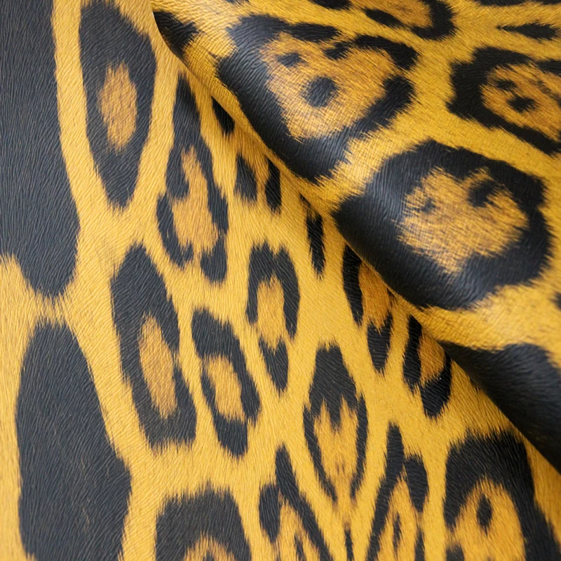 Fashionable Leopard Print Garment Leather