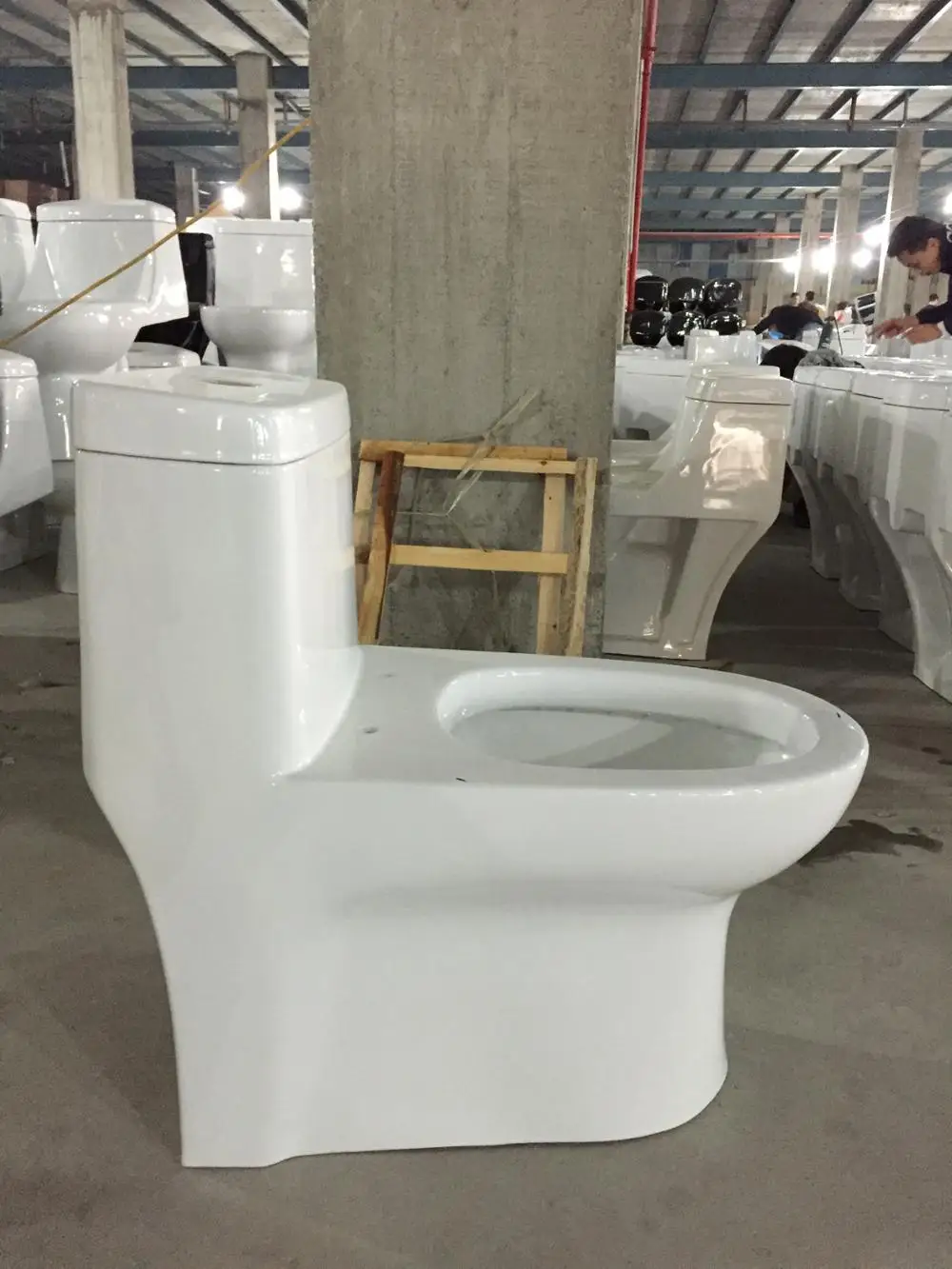 WC Western Types of Toilet Pot Foshan Bathroom One Piece White Marine Toilet China Supplier Women Ceramic Ware Wc Toilet WDR