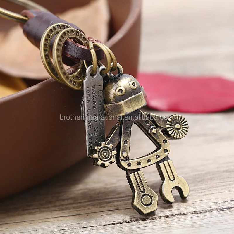 Personalized Leather Keyring Retro Robot Pendant Keychain for Men Keyholder