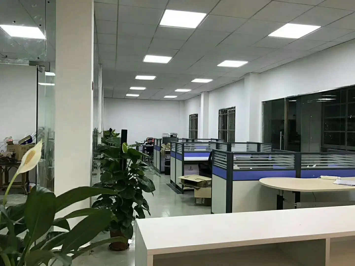 Guangzhou Huanyang Fashion Co., Ltd. 3