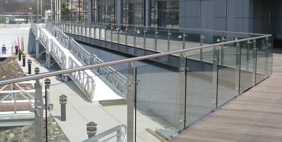 House Balcony Shopping Center Floor Guardrail Stainless Steel Baluster Glass Railings manufacture