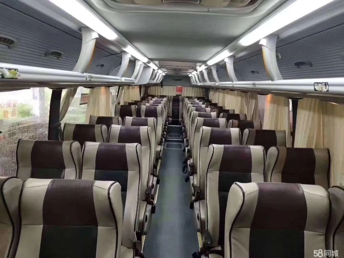 China Famous Brand 2015 Year 55 Seats Luxury Coach Bus At Good Running Condition For Sale