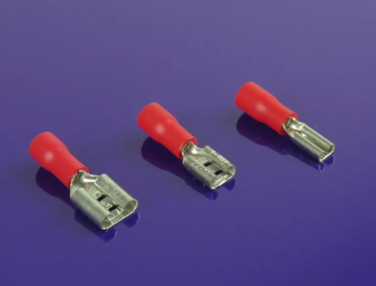 
Китай, низкая цена, изолированные электрические автомобильные соединительные клеммы 