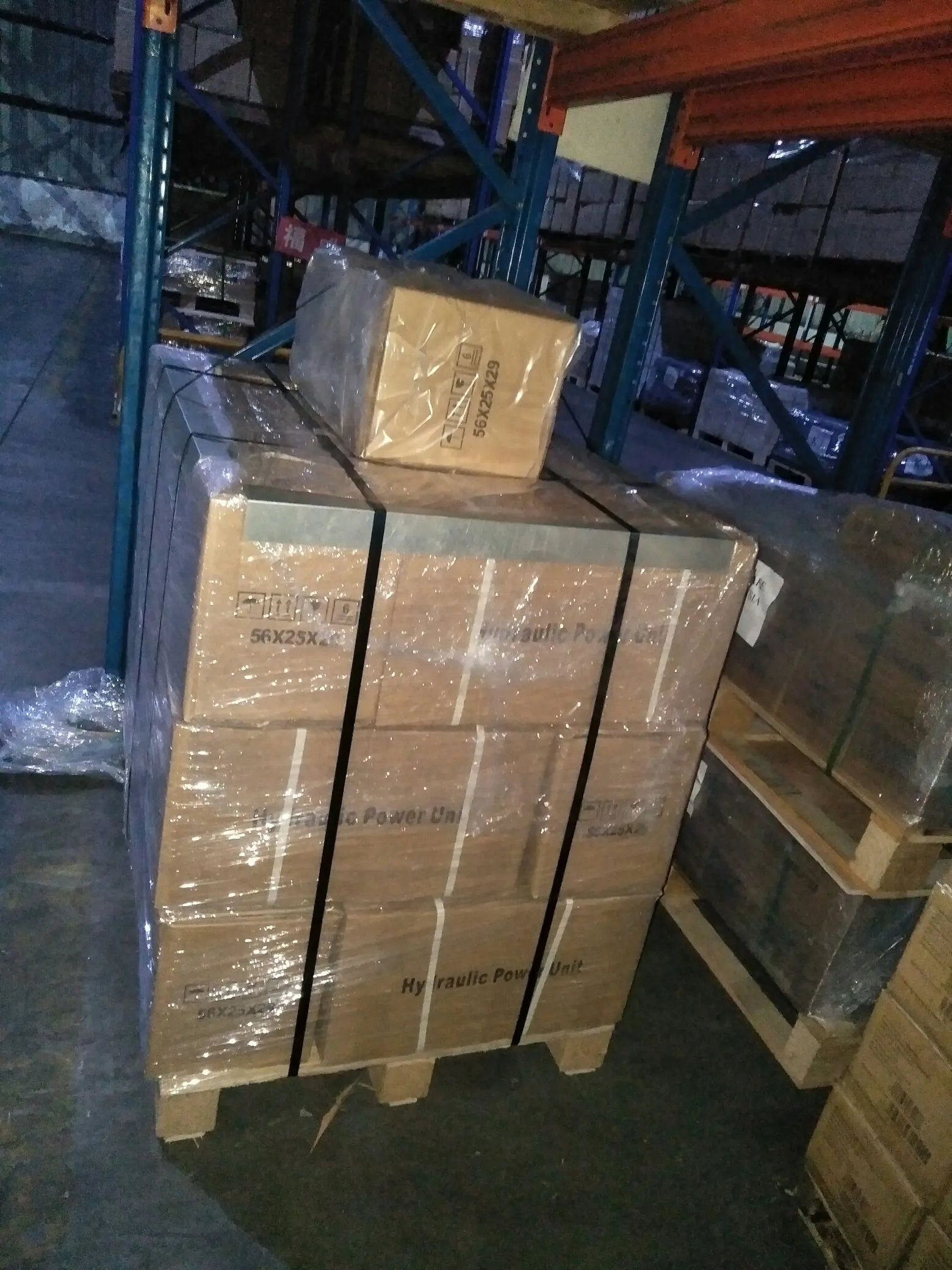 Factory Direct Supply High Quality Square Plastic Hydraulic Oil Tank for Hydraulic Power Units