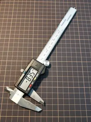 Оптовая продажа, низкая цена, цифровой Пластиковый штангенциркуль из нержавеющей стали для часов 150 мм, 200 мм, 300 мм