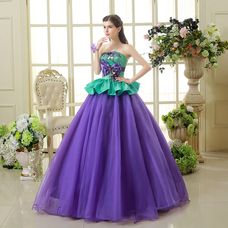 Abito da sposa in Tulle increspato di colore verde viola senza