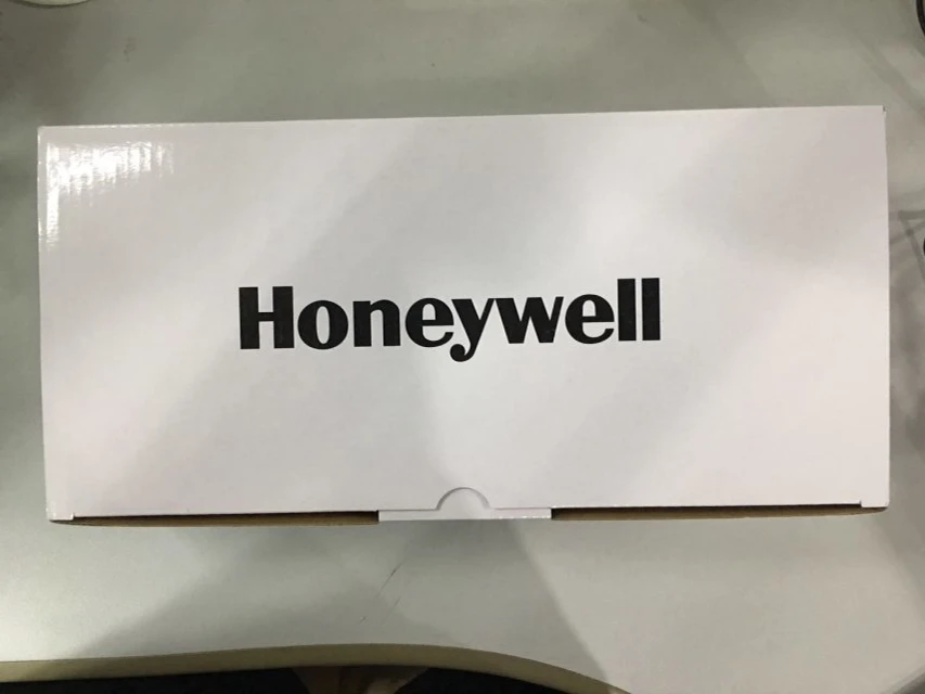 
Портативный КПК Honeywell Dolphin 6110 CE6.0 