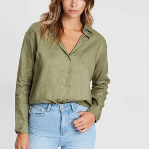 Custom 100% Linen Solid Shirt Women Curved Hemline Linen T Shirt Long Sleeves Navy Linen Women Shirt