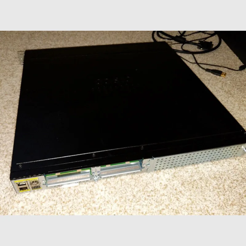 Used 4300 Series Router ISR 4331 - Reliable Enterprise Solution