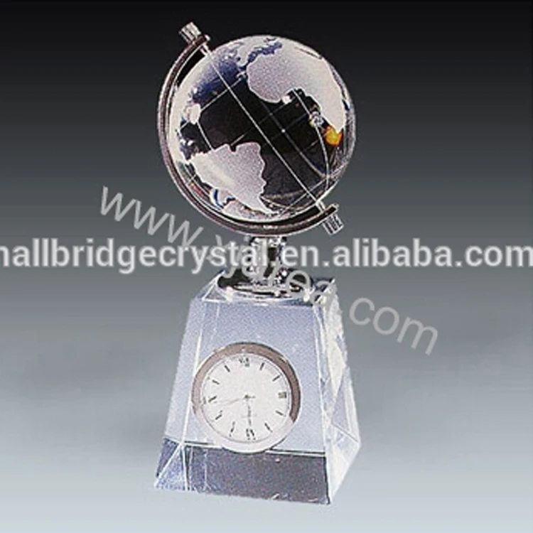 Fashionable crystal globe clock