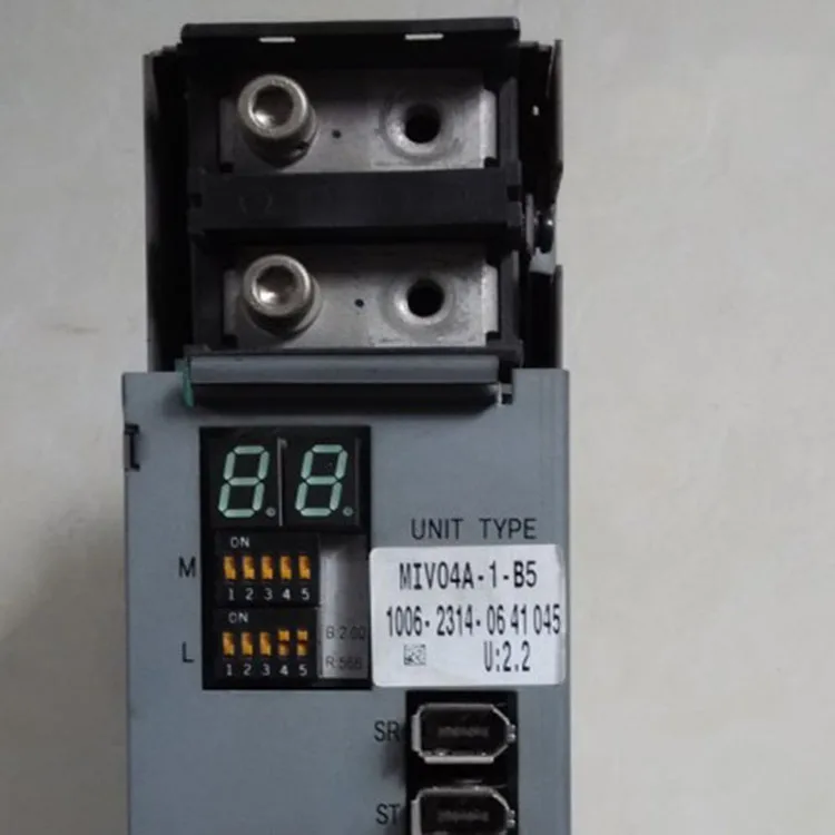 OKUMA Servo Driver MIV04A-1-B5/1006-2314-0641045 - USED