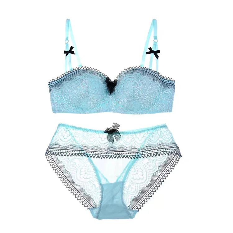 Hot Selling Sexi Smart Girl Wear Flirty Lace Bra Panty Set with Adjustable Straps